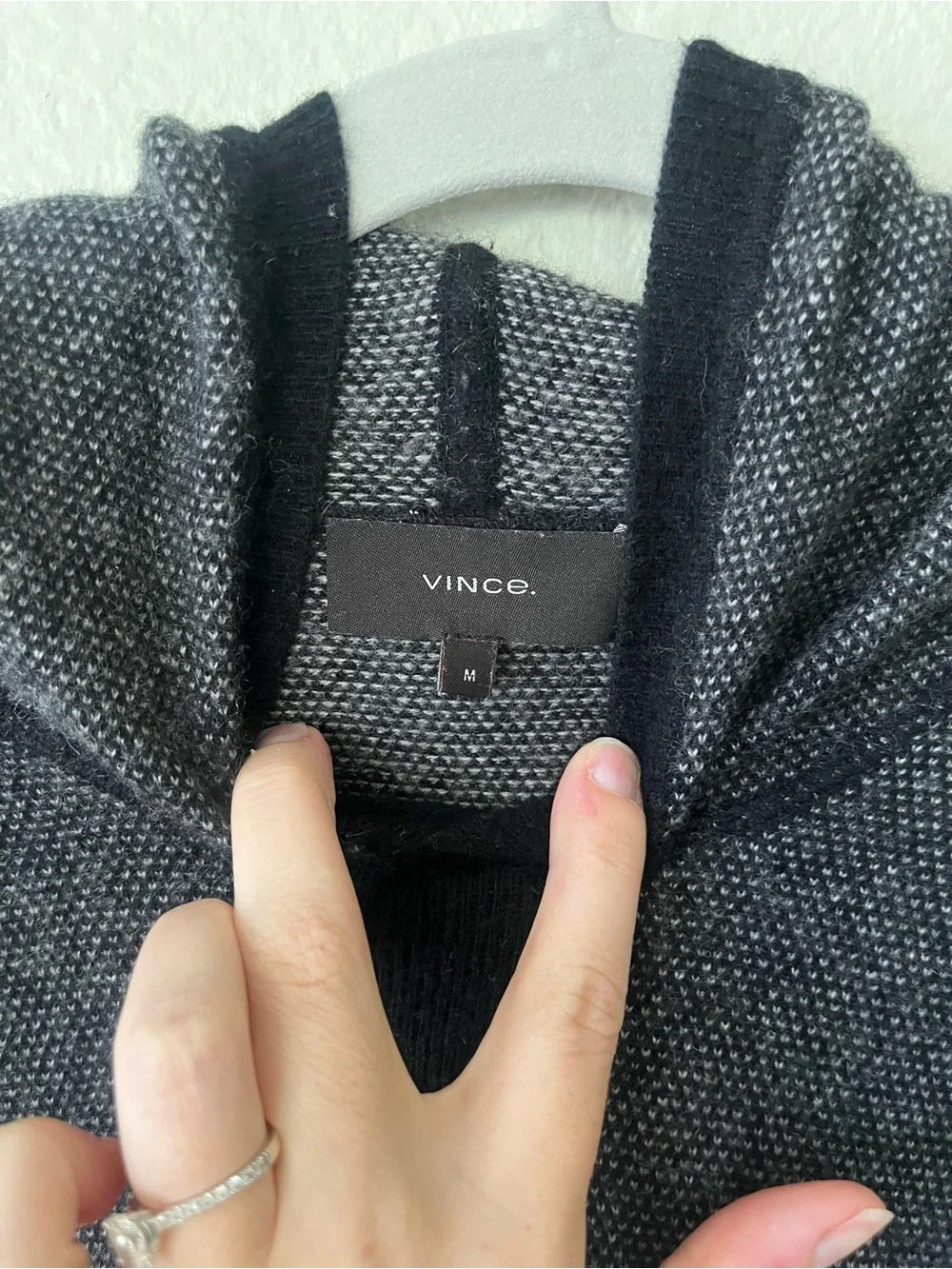 Vince Wool & Cashmere Gray and Black Crewneck Hoodie Sweater Mens Size M